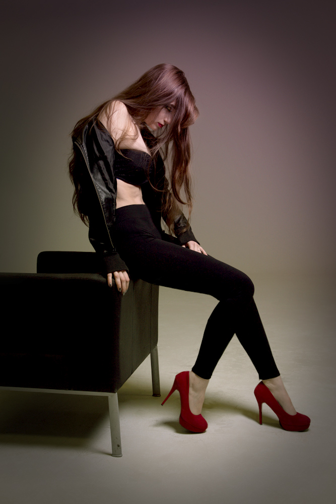 Female model photo shoot of CarolineMarissal by Blakberi Photography