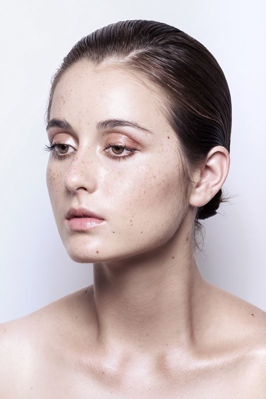 Female model photo shoot of Valentinafloresv in México.