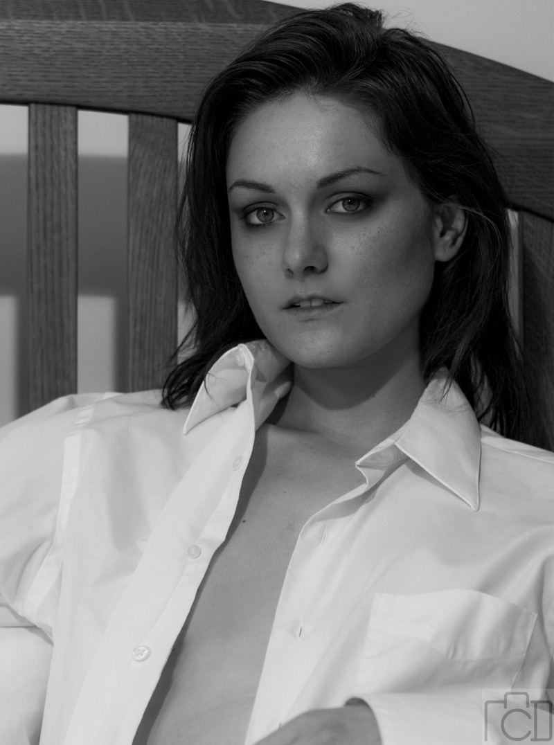 Female model photo shoot of Ferrin McGinness