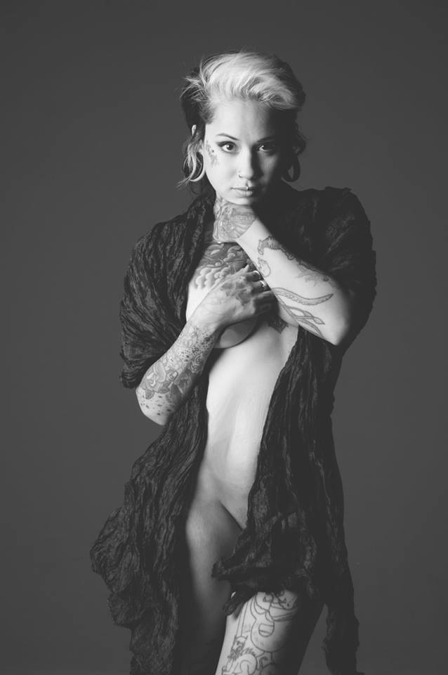 Female model photo shoot of Leydi Anguish