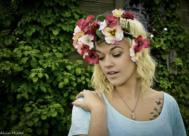 Female model photo shoot of Cail Rose
