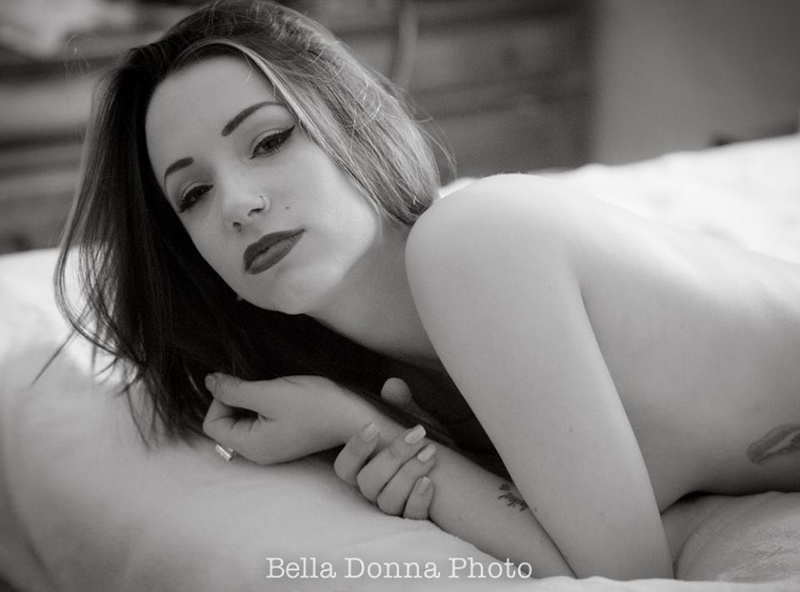 Female model photo shoot of Ashley Laura by Bella Donna Photo in Concord, NH