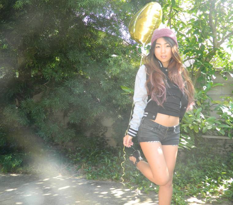 Female model photo shoot of Tay Lia Park
