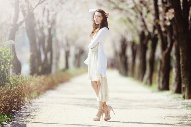 Female model photo shoot of Rosy MinJin Kim