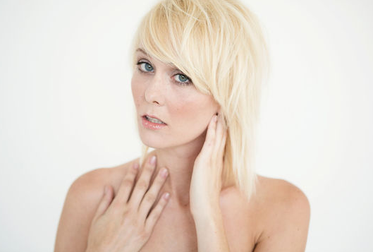 Female model photo shoot of Heather Nicole Wilson 