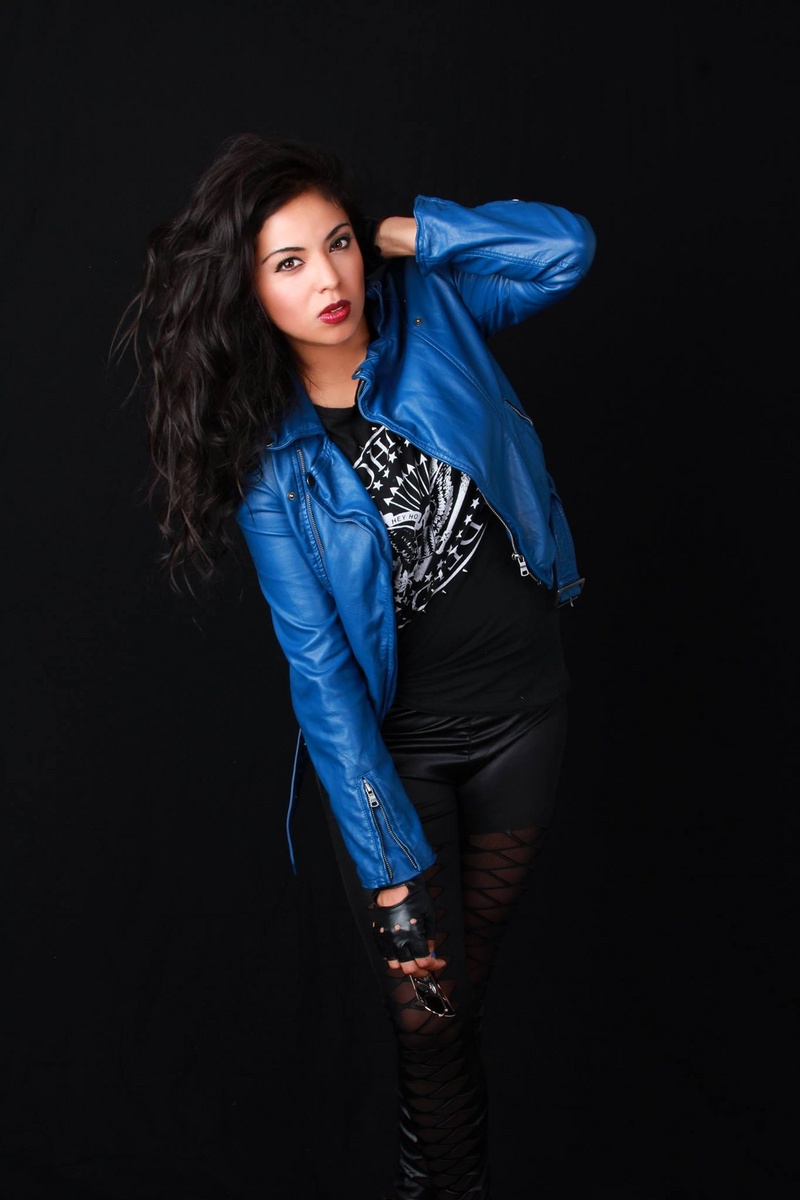 Female model photo shoot of Ithzia Solis