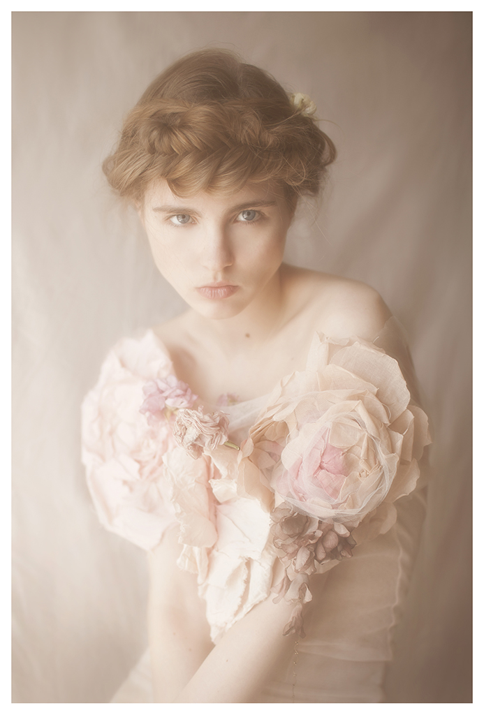 Female model photo shoot of oli b by Vivienne MOK
