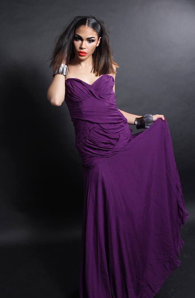 Female model photo shoot of Nani Torres 