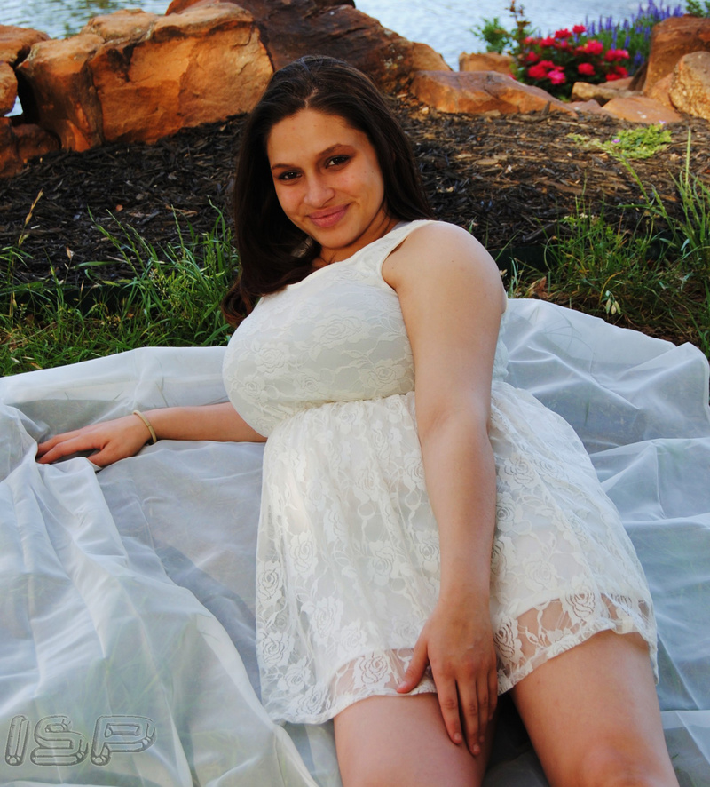 Female model photo shoot of Danielle Crespo by Ice Storm Photography in Arlington, TX.