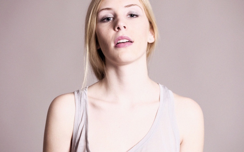Female model photo shoot of ChrissyWalsh