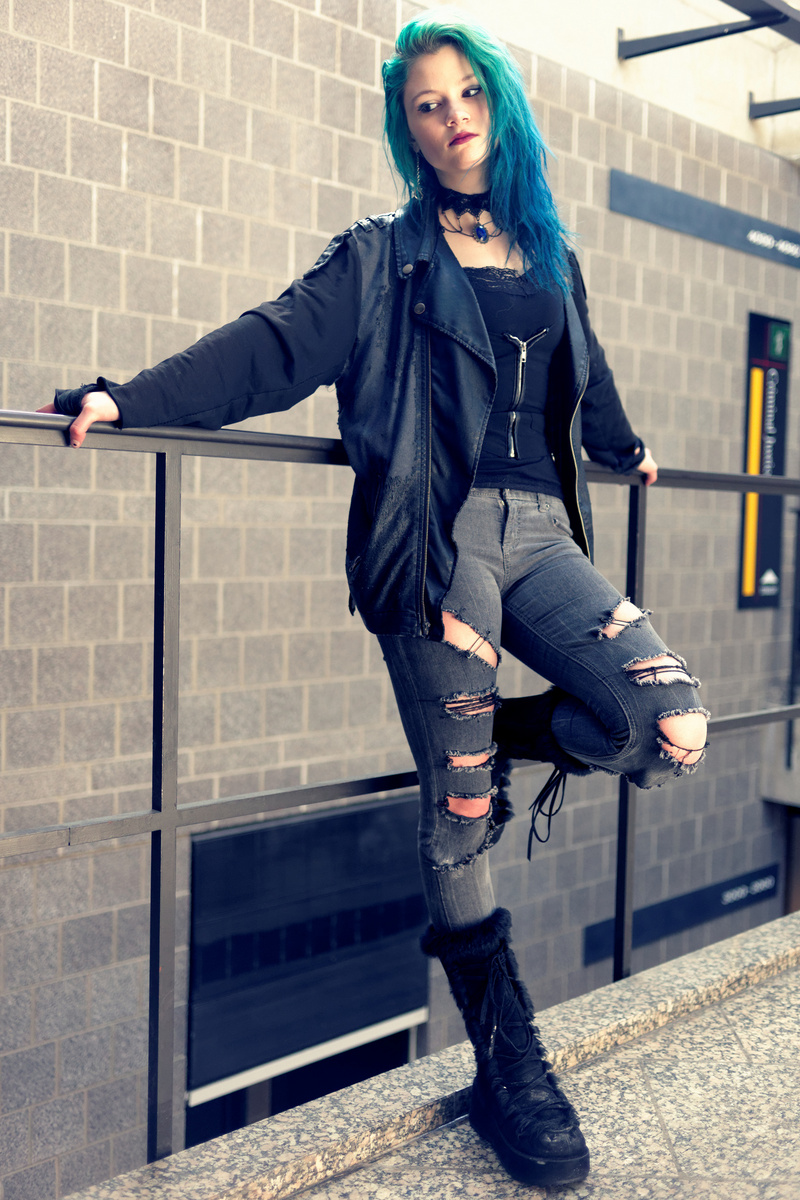 Female model photo shoot of xkatniss in University of Illinois at Chicago