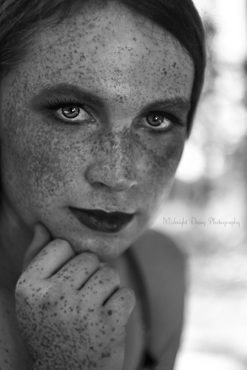 Female model photo shoot of morgan_red