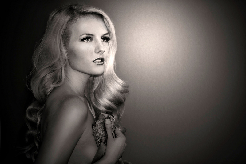 Female model photo shoot of Cynthia Berg by KaspiPhoto