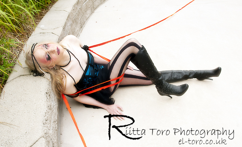 Female model photo shoot of Riitta Toro