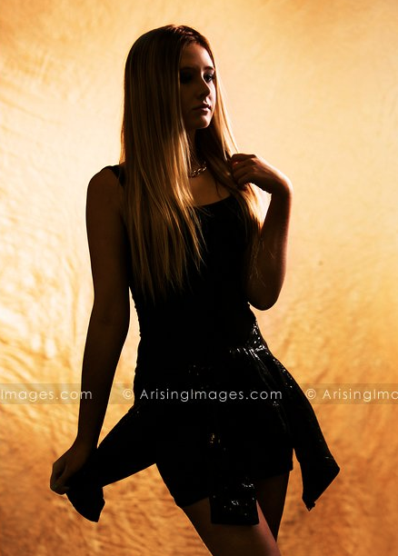 Female model photo shoot of agingle97