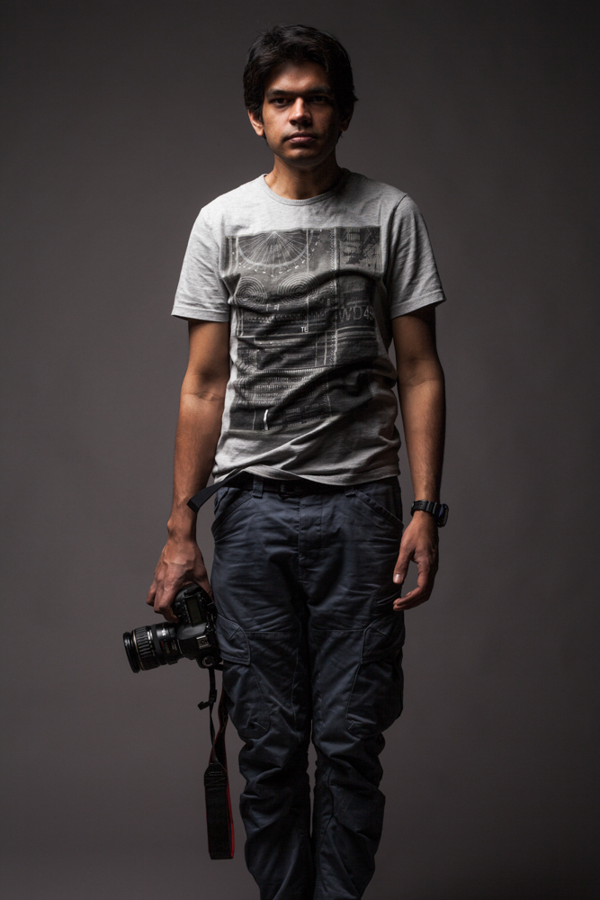 Male model photo shoot of Pramodh Ramsurrun