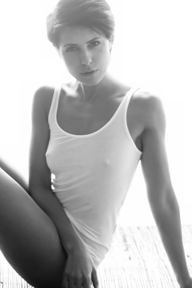 Female model photo shoot of Franzi Skamet