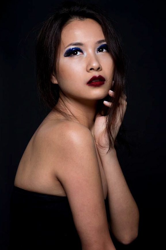 Female model photo shoot of Veatriz Enriquez