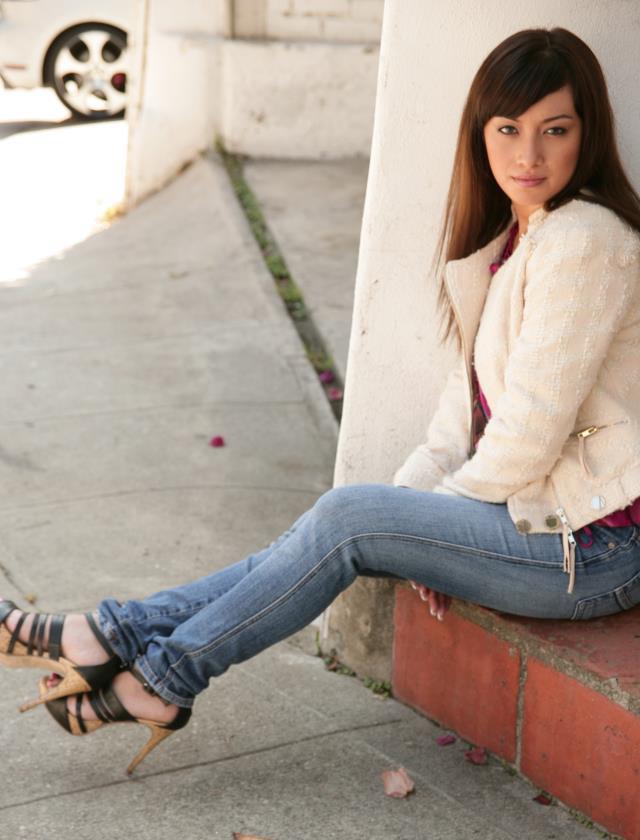 Female model photo shoot of Jennifer_ Reyes