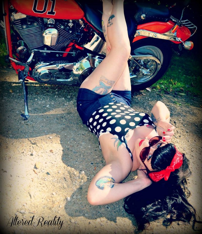 Female model photo shoot of Alison Chains in Rosendale Wisconsin