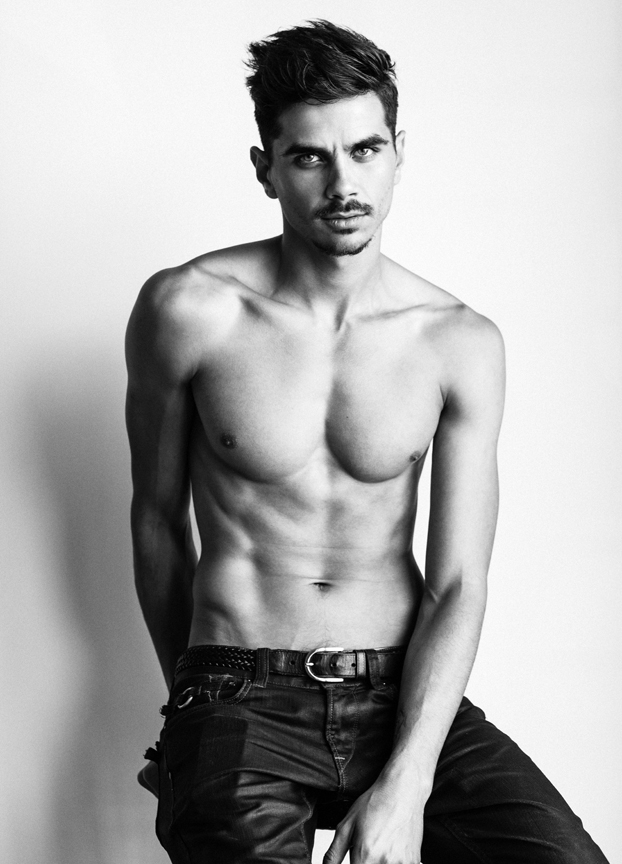 Male model photo shoot of Christian Camacho