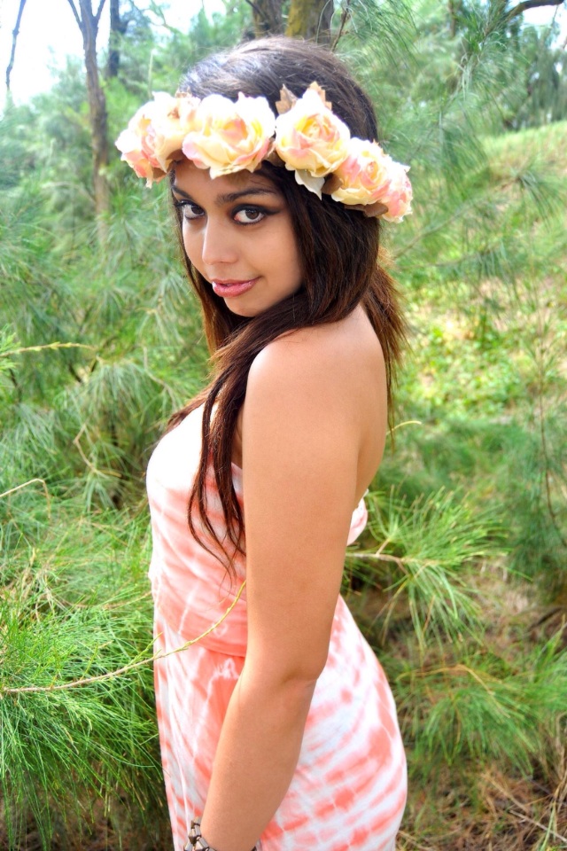 Female model photo shoot of Char808 in Kauai