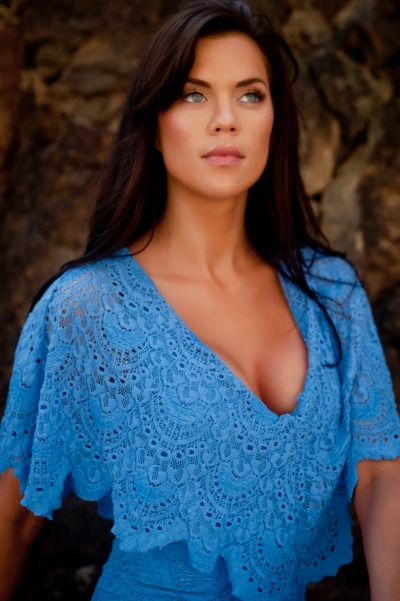Female model photo shoot of Lara E