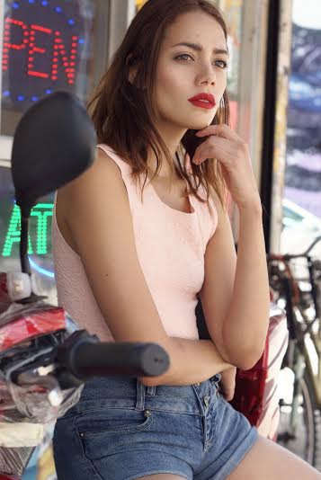 Female model photo shoot of Stephanie Del Toro in BROOKLYN, NY