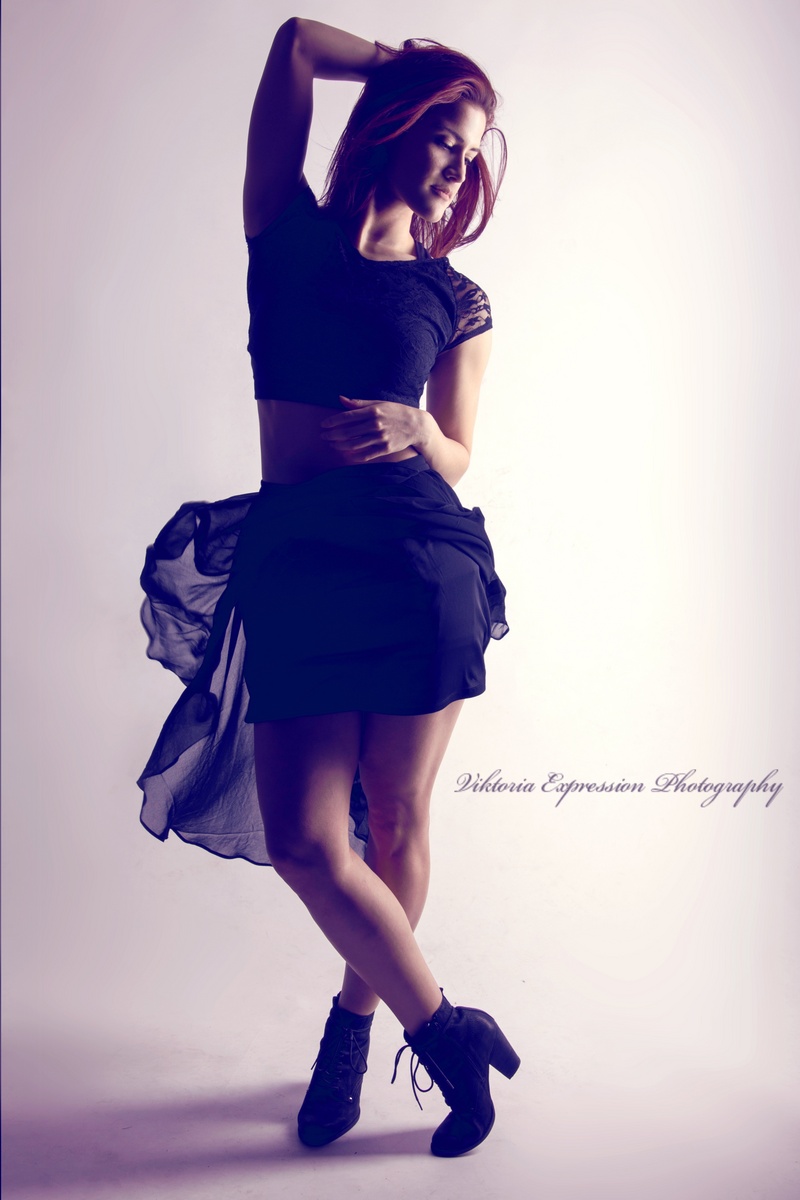 Female model photo shoot of Oriana Rodriguez
