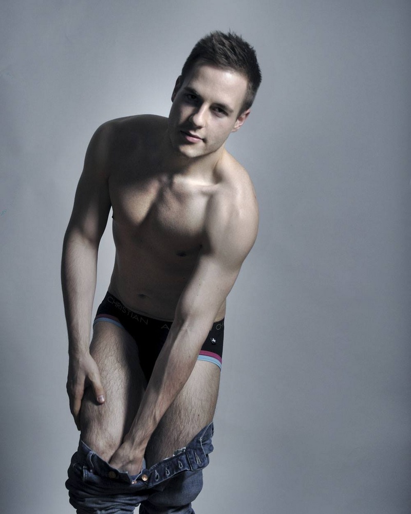 Male model photo shoot of Dannylainem in Toronto