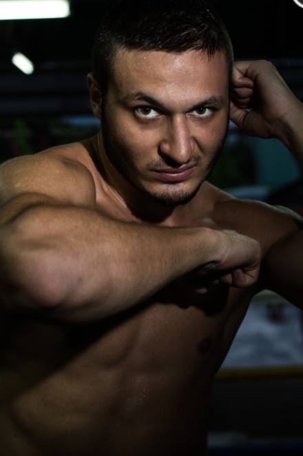 Male model photo shoot of VirusDaye