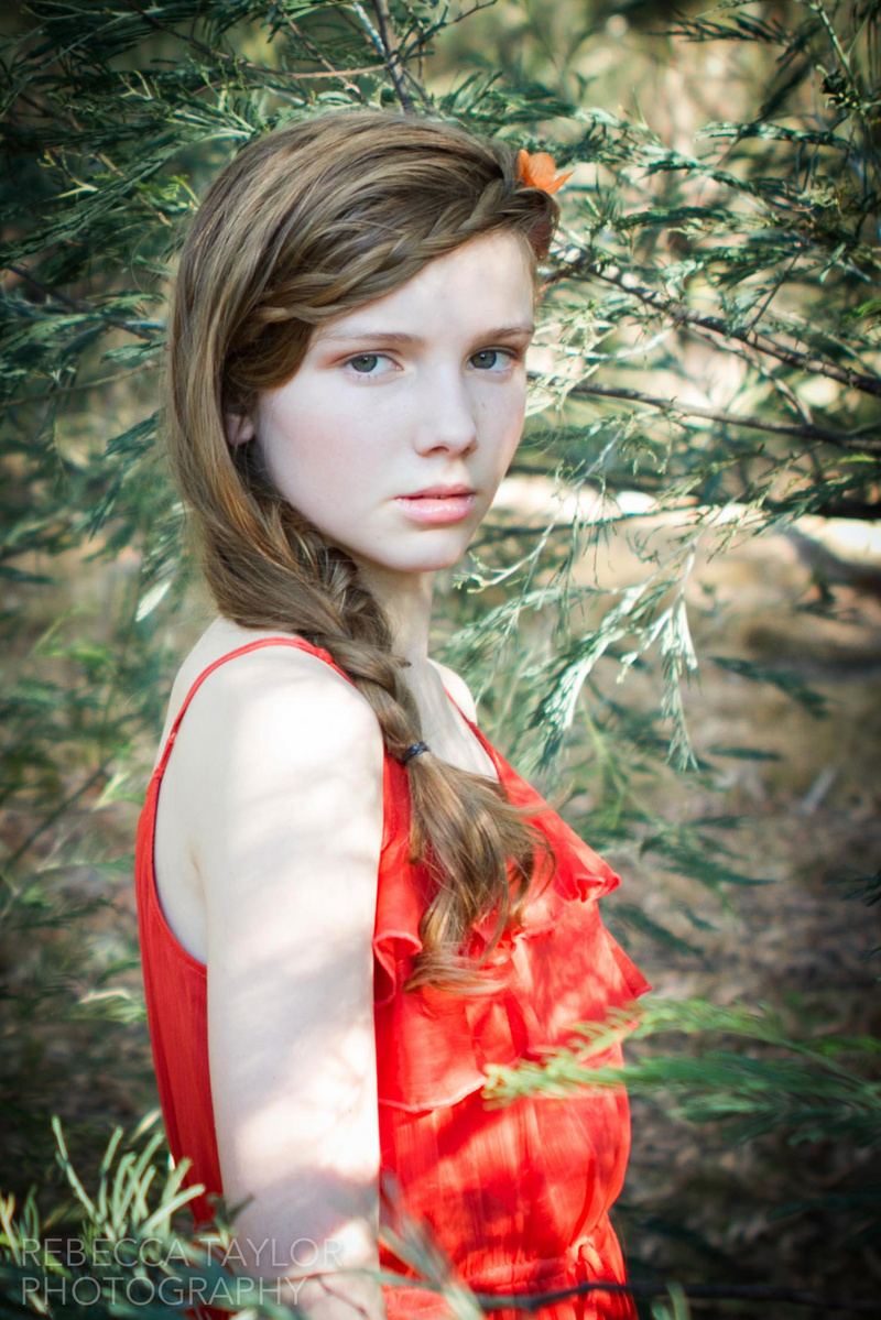 Female model photo shoot of Rebecca T Photography in Eltham