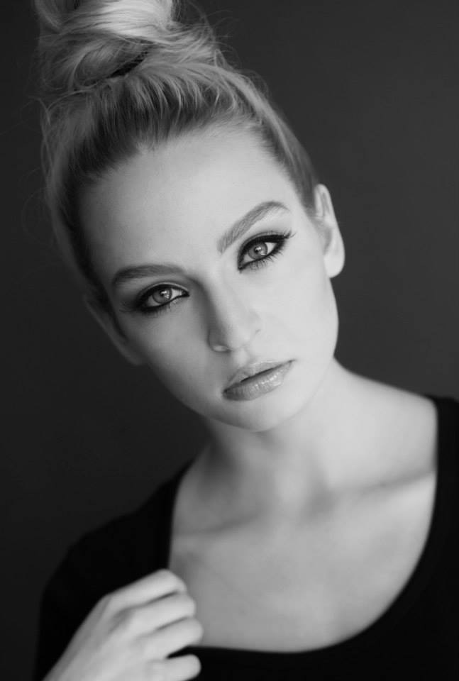 Female model photo shoot of Makeup Michelle Larner by MeghanGarven in NYC
