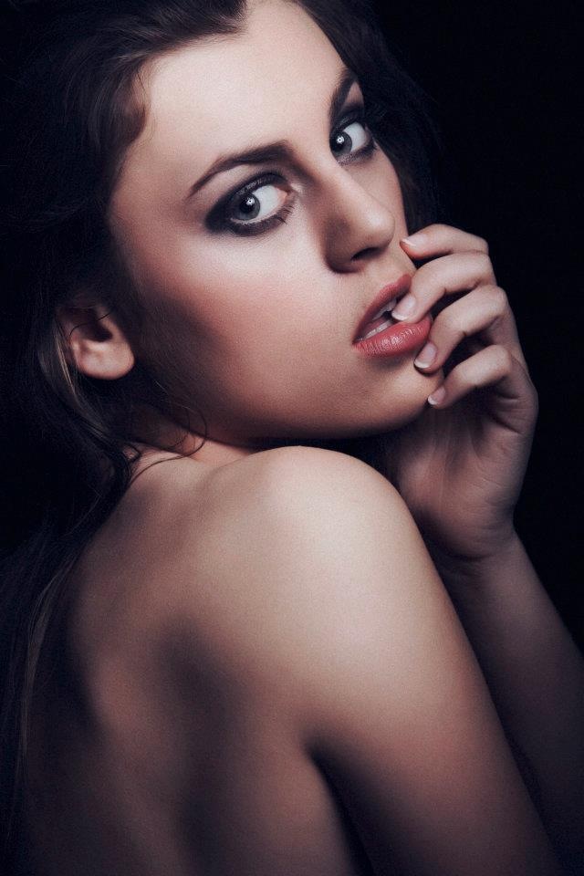 Female model photo shoot of Melie Lemiere