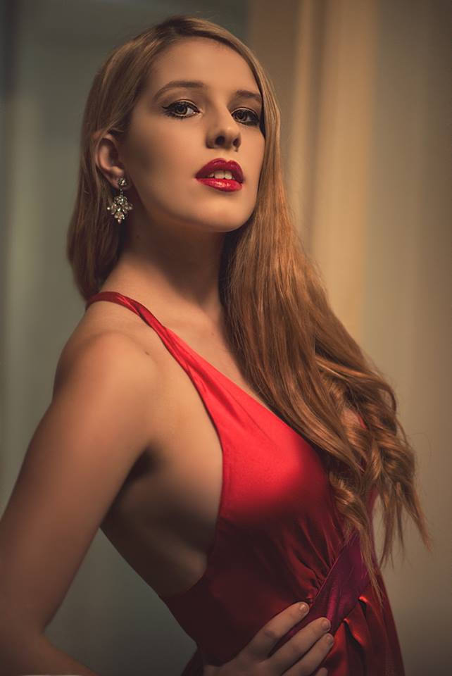 Female model photo shoot of Piper Brisbane