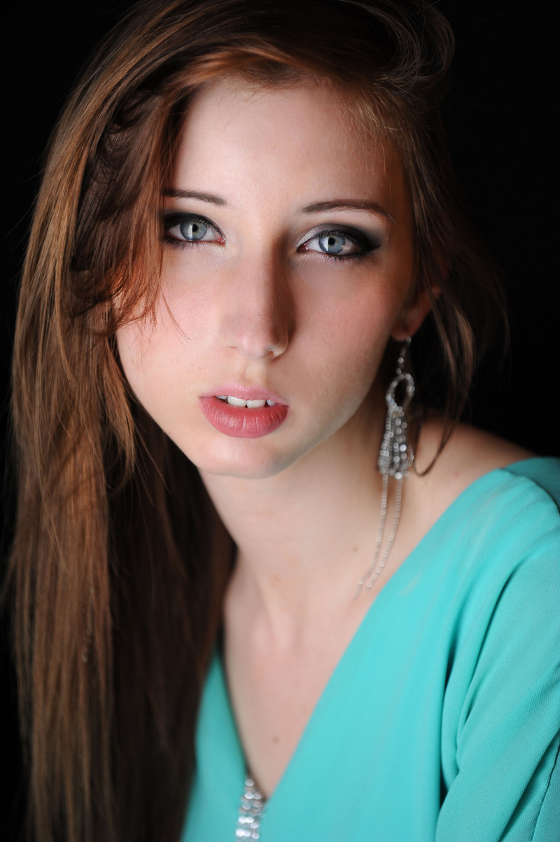 Female model photo shoot of lycoris91