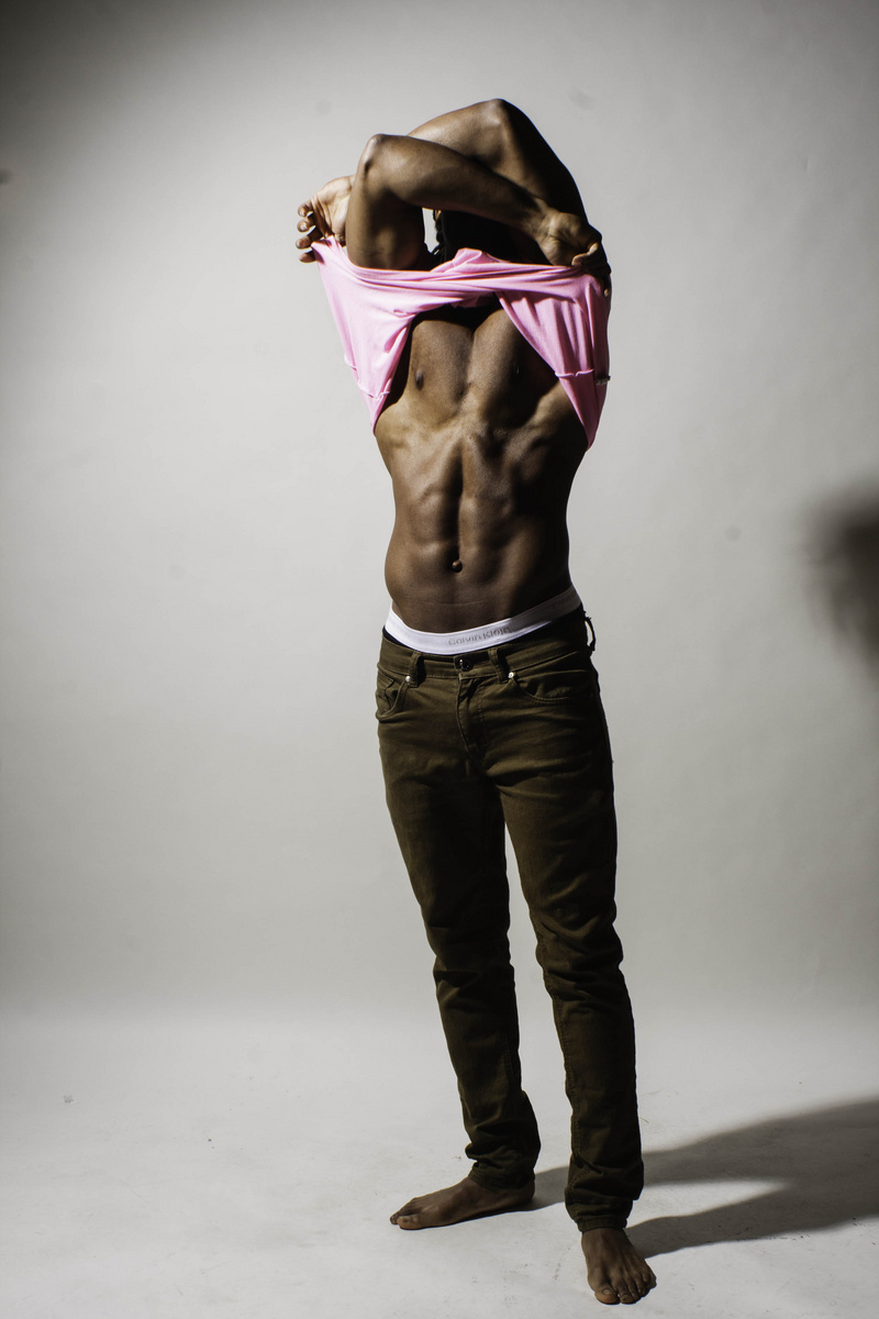 Male model photo shoot of Jay Adah