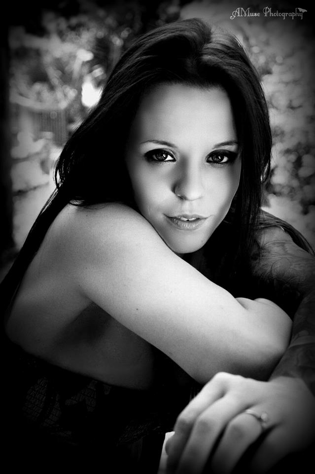 Female model photo shoot of Blair Love