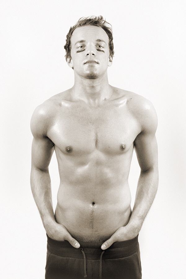 Male model photo shoot of Ty Bettencourt