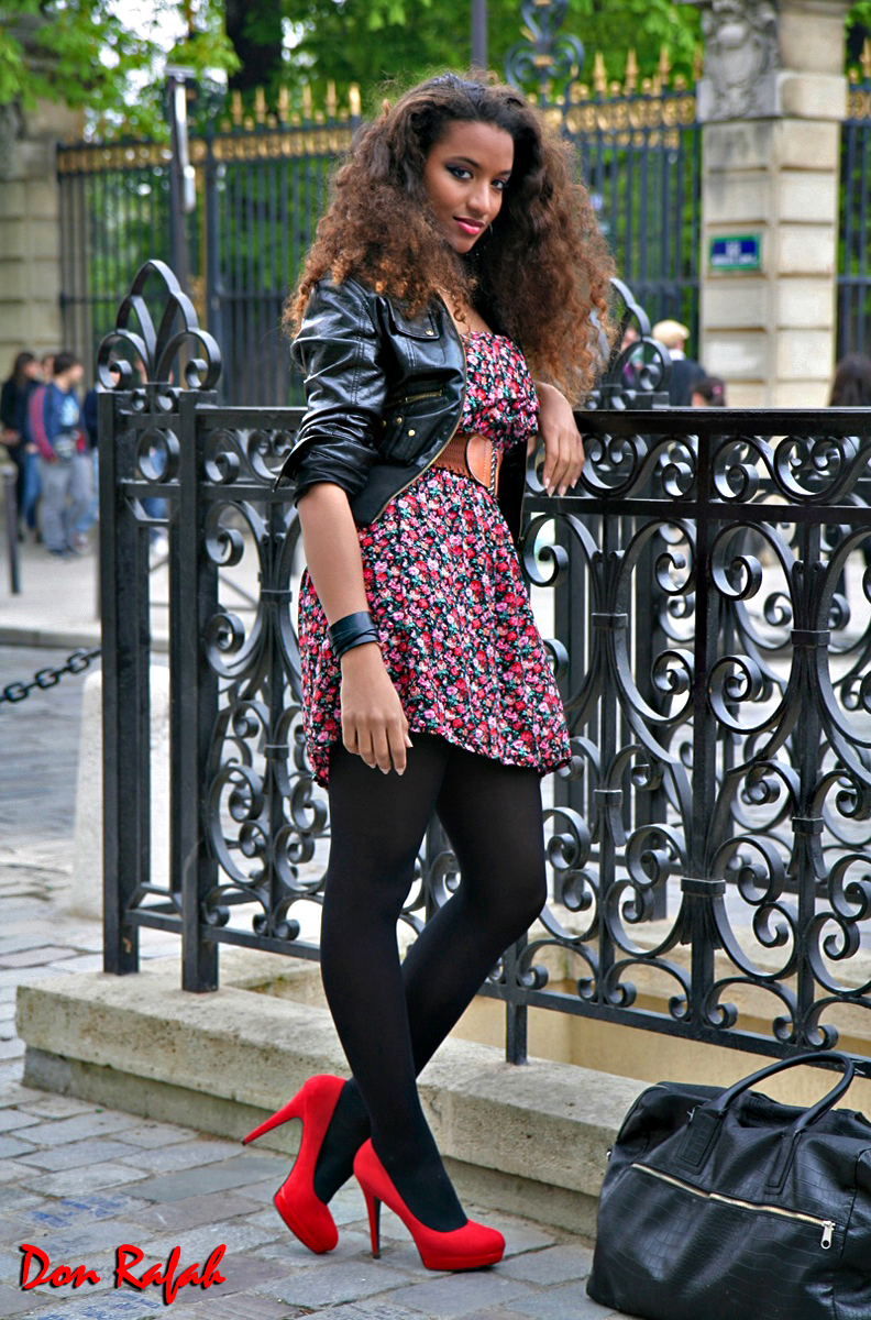Female model photo shoot of Emma neei in Paris