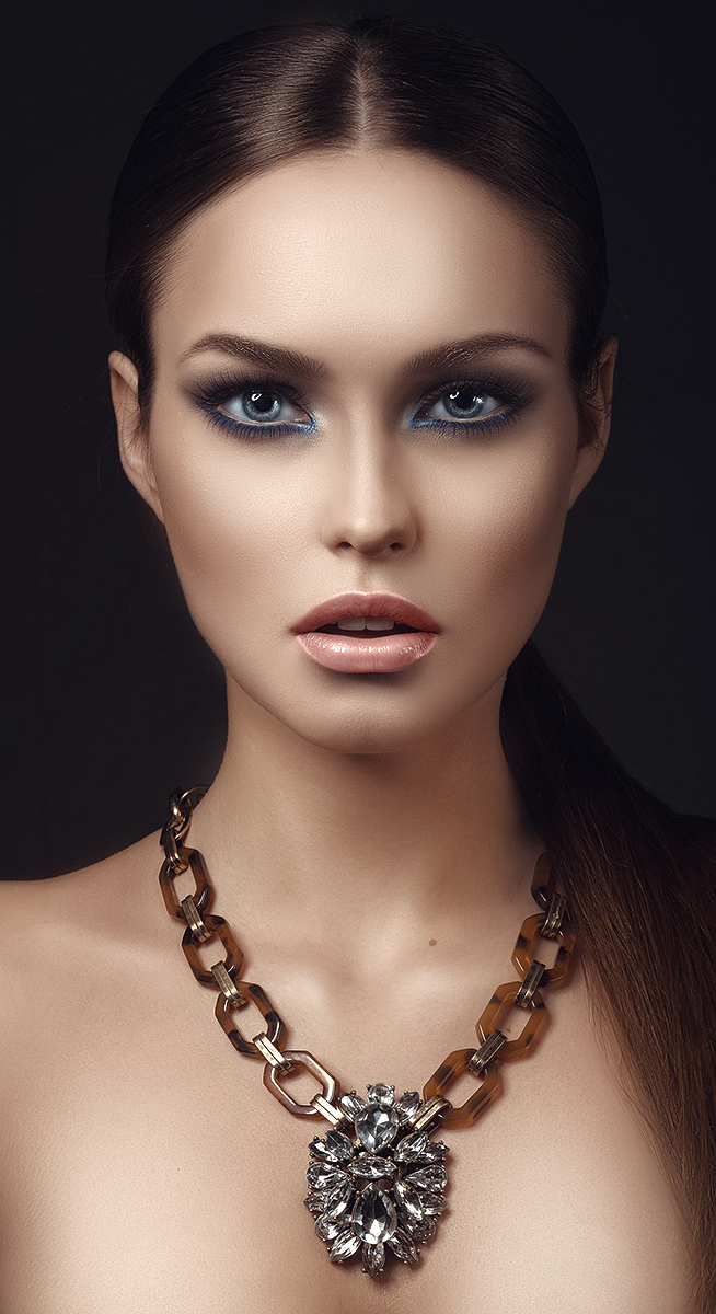 Female model photo shoot of Varava Svetlana by Smoshkov