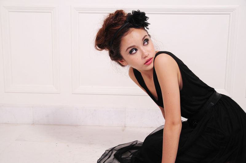 Female model photo shoot of Kimberly Kristen Wong