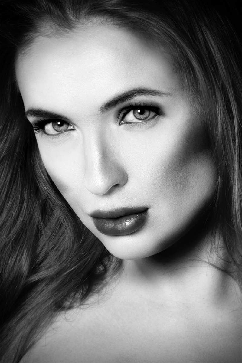 Female model photo shoot of Margarita Gale