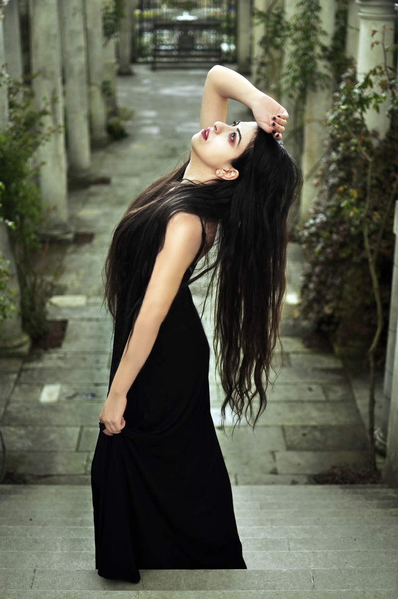Female model photo shoot of Melinoe Immortal by LauraEmilyJ