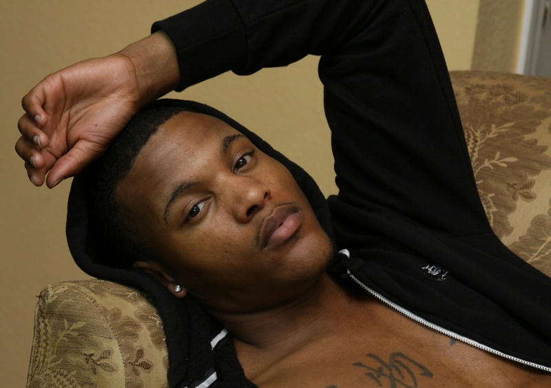 Male model photo shoot of Kenny Denyal by ROP Photography