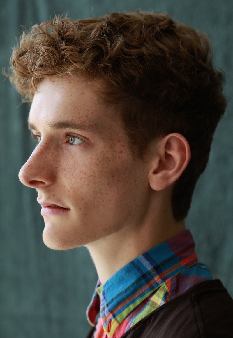 Male model photo shoot of Josiah Blount by Willow Art