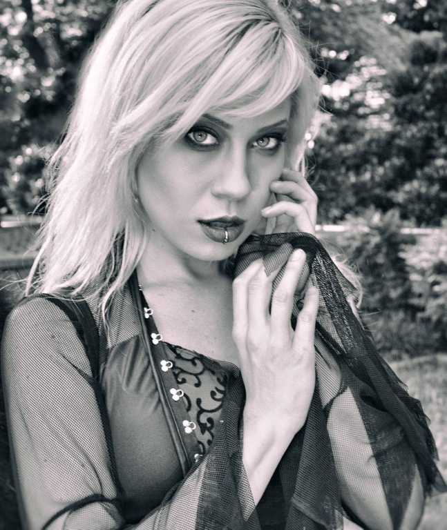 Female model photo shoot of Krystar Kelley
