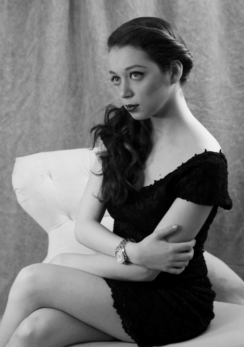 Female model photo shoot of Samantha Toscano