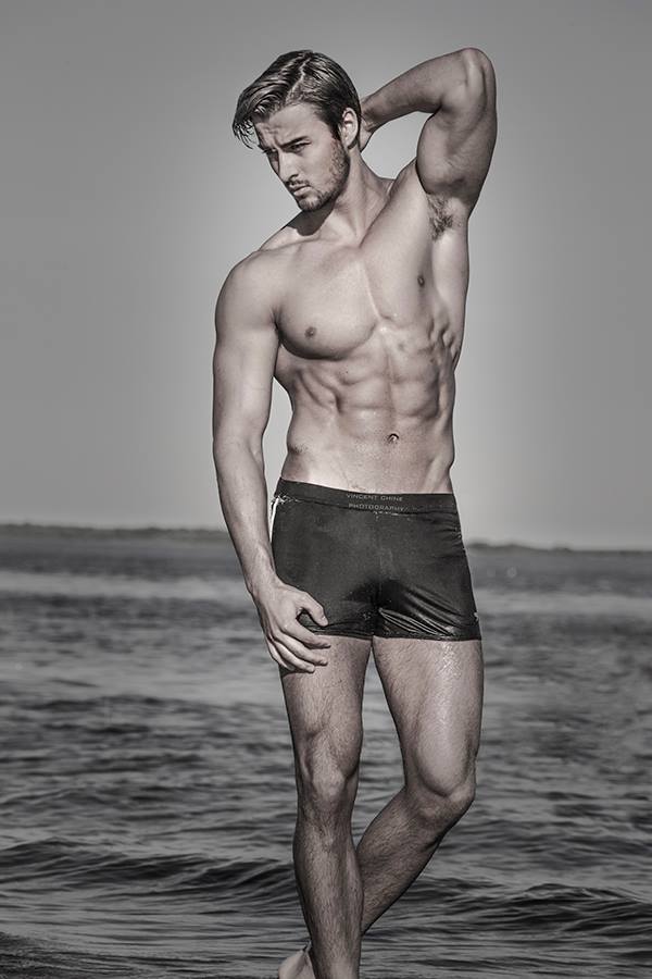 Male model photo shoot of Michel G by vincent chine in Plage d'Oka