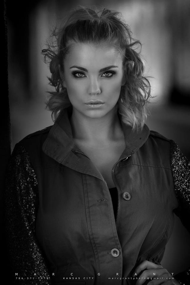 Female model photo shoot of Bobbie_Curran by Rick Davis Photography